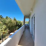 Ostanak kod kuće Lana Rab Town