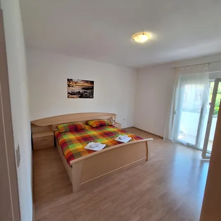 Ubytování v soukromí Lana Rab Town