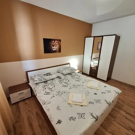 Lana Homestay szállás