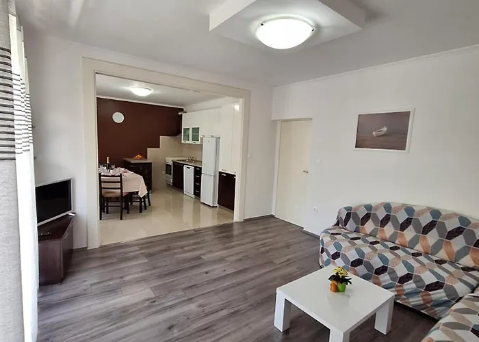 Homestay szállás Lana *