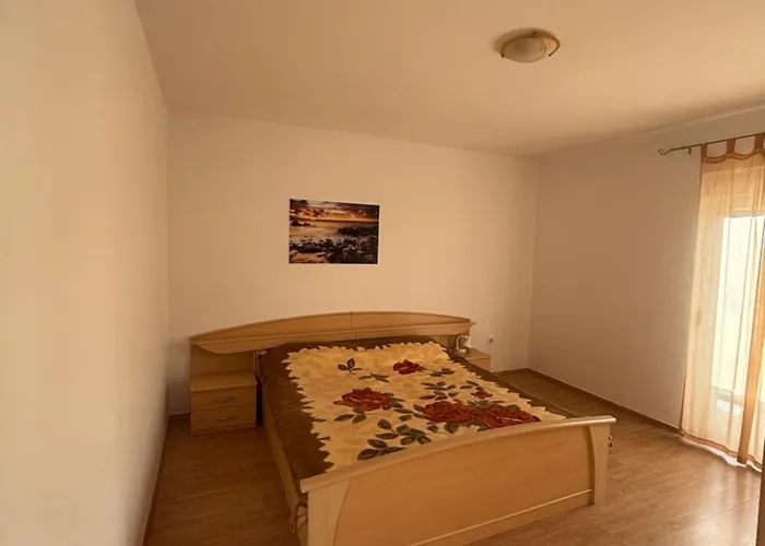 Lana Homestay szállás